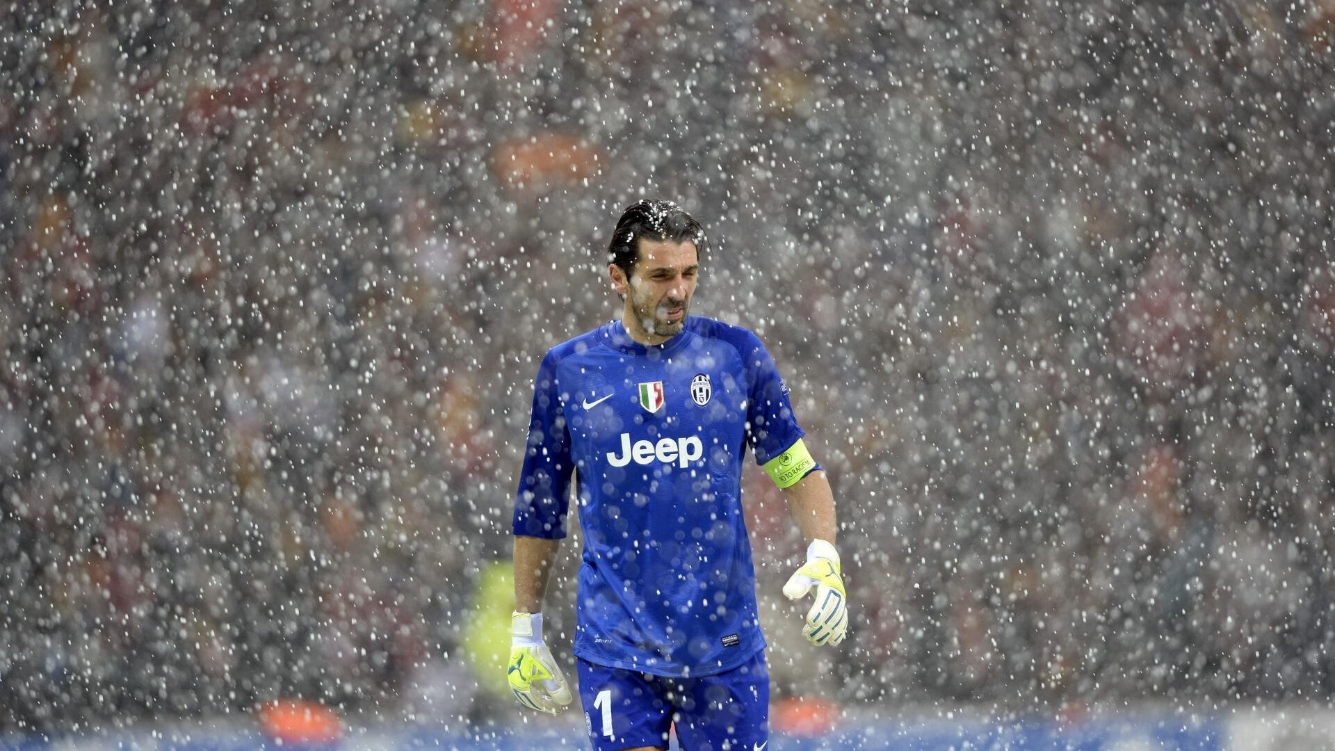 爱游戏娱乐网址-荷兰队表现稳定，欧洲预选赛中展现强大实力